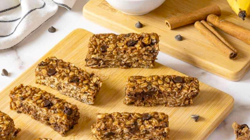 Barras energéticas de avena, banana y maní